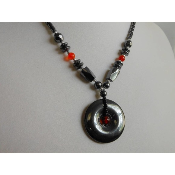 Vintage Hematite & Red Jasper Necklace Donut Pendant 18" - Picture 5 of 8